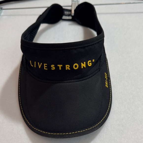 Nike Adult Dry-Fit LIVESTRONG Black and Yellow Women's Visor - Picture 1 of 5
